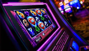 slot rajabandot app showing live Liga 1 matches and deposit options